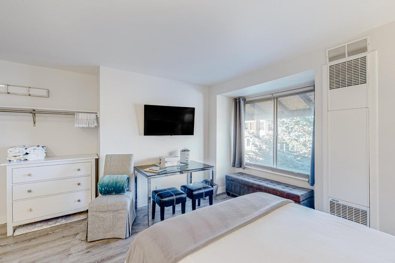 Hotel The Cubby At Prospector Park Stadt Exterior foto
